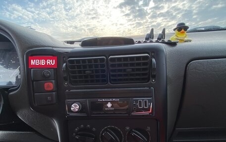 Volkswagen Polo III рестайлинг, 1995 год, 249 999 рублей, 5 фотография