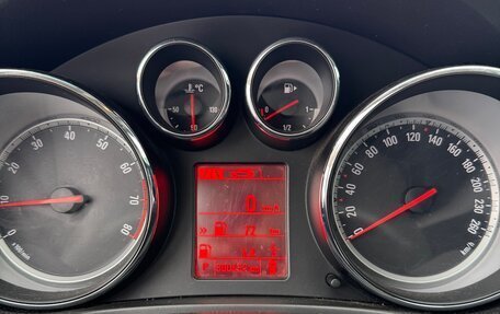 Opel Insignia II рестайлинг, 2012 год, 790 000 рублей, 13 фотография