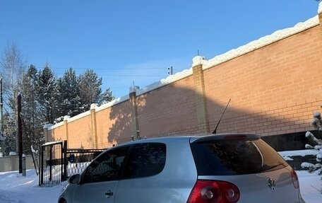 Volkswagen Golf V, 2006 год, 450 000 рублей, 2 фотография