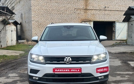 Volkswagen Tiguan II, 2020 год, 3 200 000 рублей, 2 фотография
