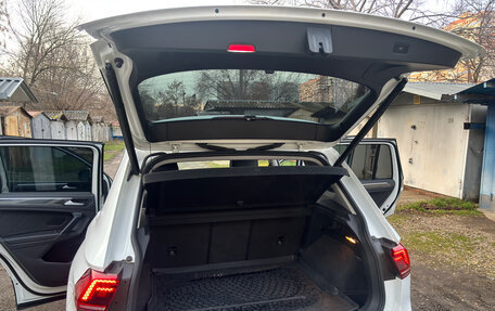 Volkswagen Tiguan II, 2020 год, 3 200 000 рублей, 9 фотография