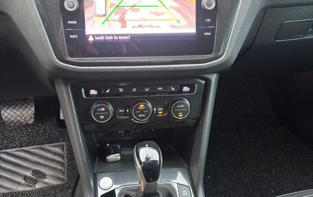 Volkswagen Tiguan II, 2020 год, 3 200 000 рублей, 20 фотография