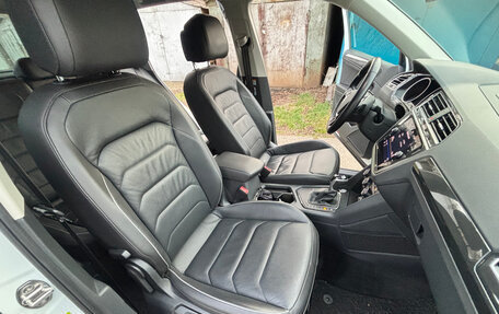 Volkswagen Tiguan II, 2020 год, 3 200 000 рублей, 25 фотография