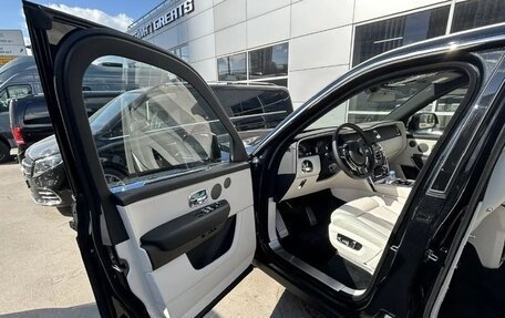 Rolls-Royce Cullinan, 2024 год, 49 900 000 рублей, 11 фотография