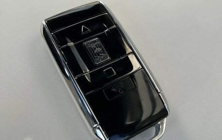 Rolls-Royce Cullinan, 2024 год, 49 900 000 рублей, 20 фотография