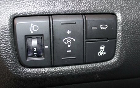 Hyundai Creta I рестайлинг, 2019 год, 1 997 000 рублей, 12 фотография