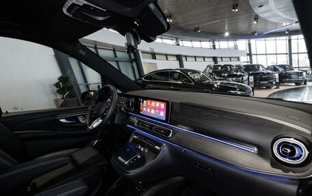 Mercedes-Benz V-Класс, 2024 год, 18 050 000 рублей, 14 фотография