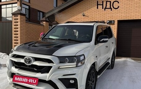 Toyota Land Cruiser 200, 2018 год, 7 950 000 рублей, 1 фотография