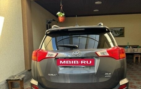 Toyota RAV4, 2013 год, 1 150 000 рублей, 6 фотография
