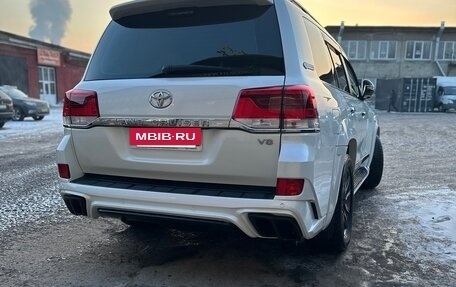 Toyota Land Cruiser 200, 2018 год, 7 950 000 рублей, 13 фотография