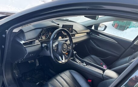 Mazda 6, 2019 год, 2 800 000 рублей, 11 фотография