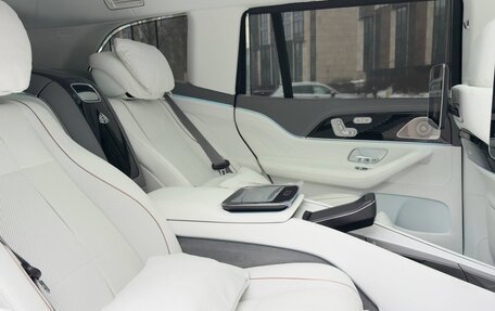 Mercedes-Benz Maybach GLS I, 2023 год, 26 800 000 рублей, 32 фотография