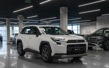 Toyota RAV4, 2025 год, 4 950 000 рублей, 2 фотография