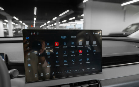 Toyota RAV4, 2025 год, 4 950 000 рублей, 18 фотография