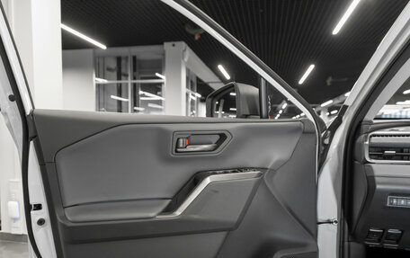 Toyota RAV4, 2025 год, 4 950 000 рублей, 19 фотография