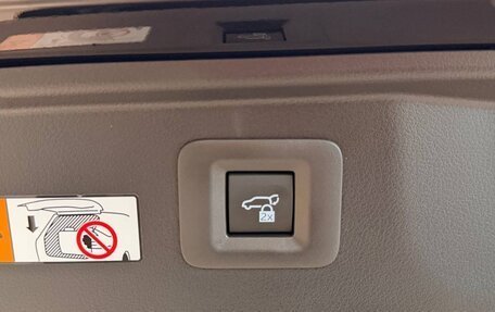 Toyota Alphard, 2025 год, 15 500 000 рублей, 11 фотография