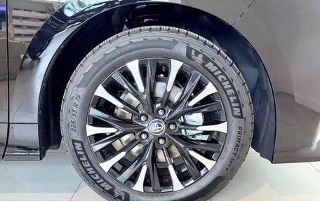 Toyota Alphard, 2025 год, 15 500 000 рублей, 8 фотография