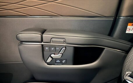 Toyota Alphard, 2025 год, 15 500 000 рублей, 23 фотография