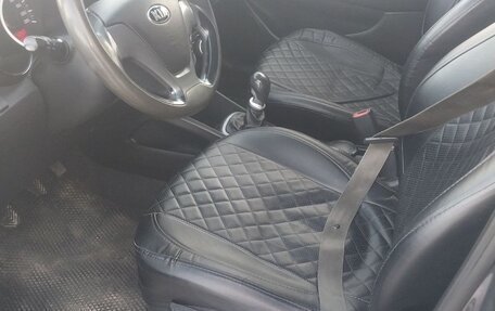 KIA Rio III рестайлинг, 2015 год, 870 000 рублей, 3 фотография