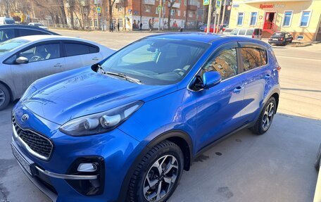 KIA Sportage IV рестайлинг, 2019 год, 2 100 000 рублей, 2 фотография