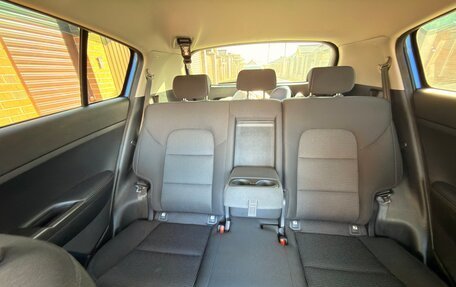 KIA Sportage IV рестайлинг, 2019 год, 2 100 000 рублей, 11 фотография