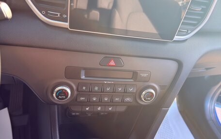 KIA Sportage IV рестайлинг, 2019 год, 2 100 000 рублей, 9 фотография