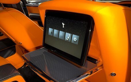 Rolls-Royce Cullinan, 2025 год, 65 000 000 рублей, 14 фотография