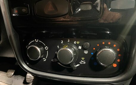 Renault Duster I рестайлинг, 2012 год, 870 000 рублей, 18 фотография