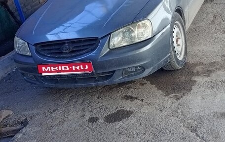 Hyundai Accent II, 2005 год, 195 000 рублей, 2 фотография