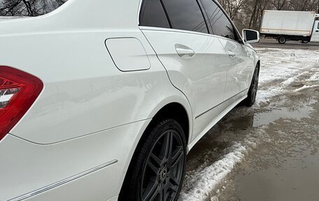 Mercedes-Benz E-Класс, 2011 год, 1 475 000 рублей, 8 фотография