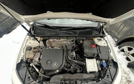 Mercedes-Benz CLA, 2019 год, 3 800 000 рублей, 3 фотография