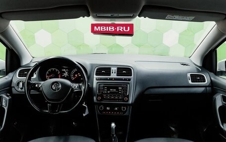 Volkswagen Polo VI (EU Market), 2016 год, 999 000 рублей, 11 фотография