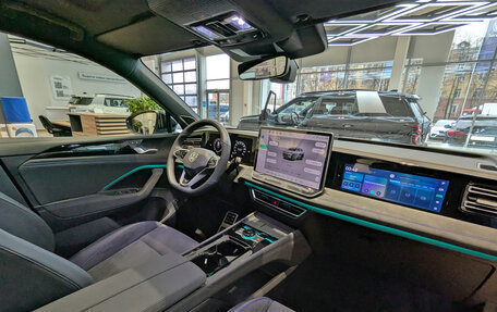 Volkswagen Tiguan, 2025 год, 5 390 000 рублей, 27 фотография