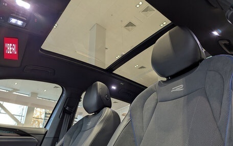 Volkswagen Tiguan, 2025 год, 5 390 000 рублей, 17 фотография