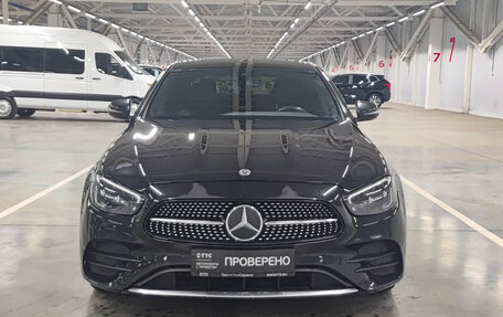 Mercedes-Benz E-Класс, 2020 год, 3 899 000 рублей, 2 фотография