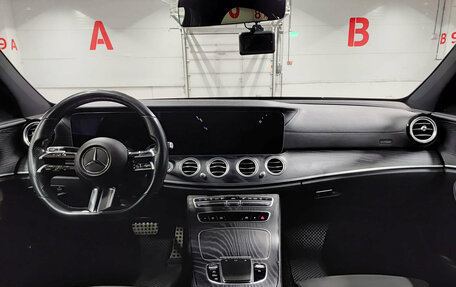 Mercedes-Benz E-Класс, 2020 год, 3 899 000 рублей, 17 фотография