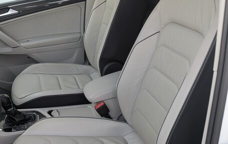 Volkswagen Tiguan II, 2017 год, 2 050 000 рублей, 20 фотография