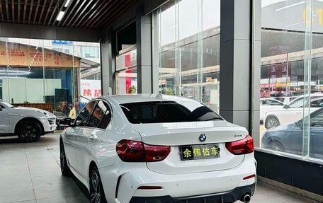 BMW 1 серия, 2022 год, 1 383 000 рублей, 6 фотография