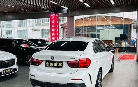 BMW 1 серия, 2022 год, 1 383 000 рублей, 3 фотография