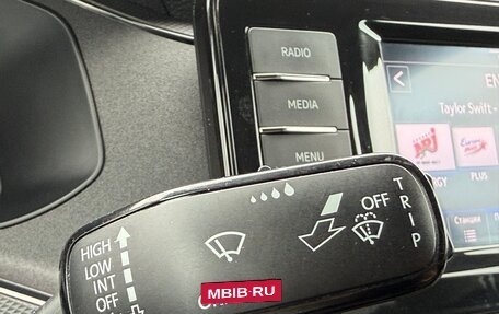 Volkswagen Polo VI (EU Market), 2021 год, 1 365 000 рублей, 13 фотография