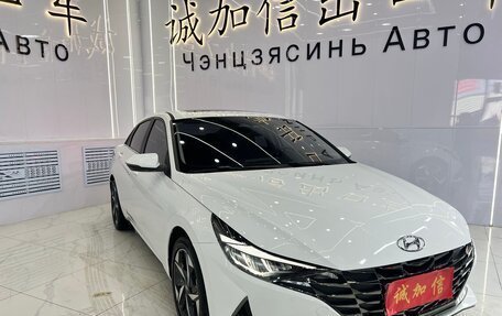 Hyundai Elantra, 2022 год, 1 750 000 рублей, 5 фотография