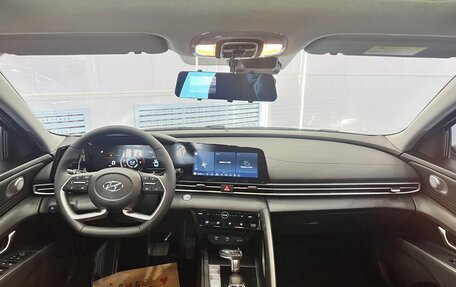 Hyundai Elantra, 2022 год, 1 750 000 рублей, 9 фотография