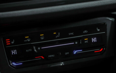 Volkswagen Tiguan II, 2021 год, 3 449 000 рублей, 17 фотография