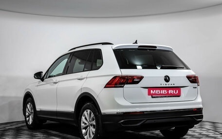 Volkswagen Tiguan II, 2021 год, 3 449 000 рублей, 7 фотография