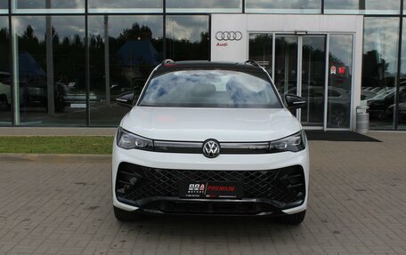 Volkswagen Tiguan, 2025 год, 4 950 000 рублей, 5 фотография