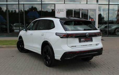 Volkswagen Tiguan, 2025 год, 4 950 000 рублей, 10 фотография