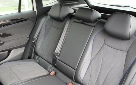 Volkswagen Tiguan, 2025 год, 4 950 000 рублей, 34 фотография