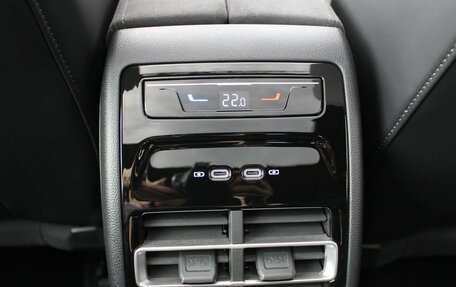 Volkswagen Tiguan, 2025 год, 4 950 000 рублей, 36 фотография