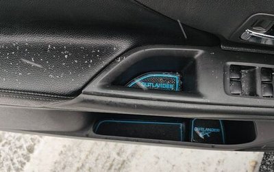 Mitsubishi Outlander III рестайлинг 3, 2013 год, 1 370 000 рублей, 1 фотография