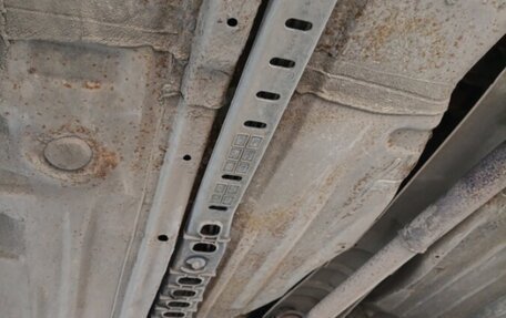 Toyota Raum I, 2000 год, 305 000 рублей, 14 фотография